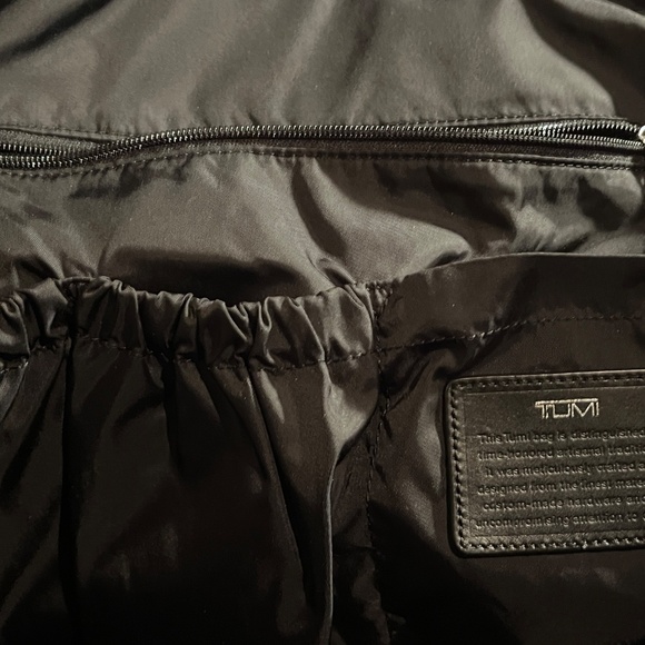 Tumi Black Nylon Travel Bag - Picture 8 of 13